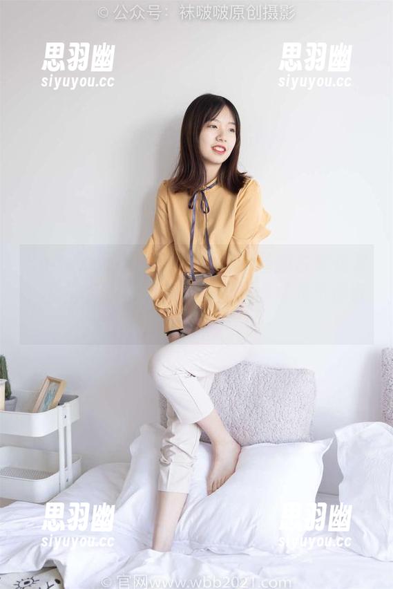 BoBoSocks袜啵啵 - 甜甜圈的古装花絮：别被名字骗了！免费图集里好戏不停歇！