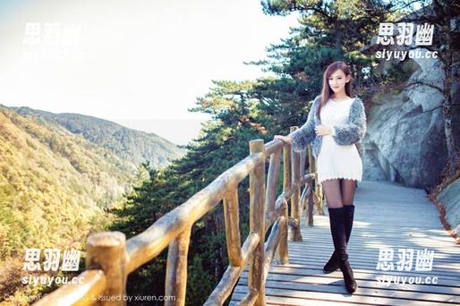 IMiss爱蜜社 - Nono酱在泳池：这个夏天的写真原图，太水了吧！