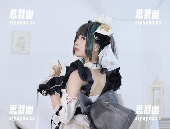 PAKI草莓酱写真图册，轻松一翻，带你发现女孩的小调皮！