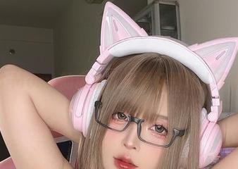 Sayo Momo的内衣，资源好到让人不舍离开