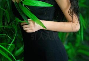 TuiGirl – 只需短裙，夏婉婉的私房美图引人入胜