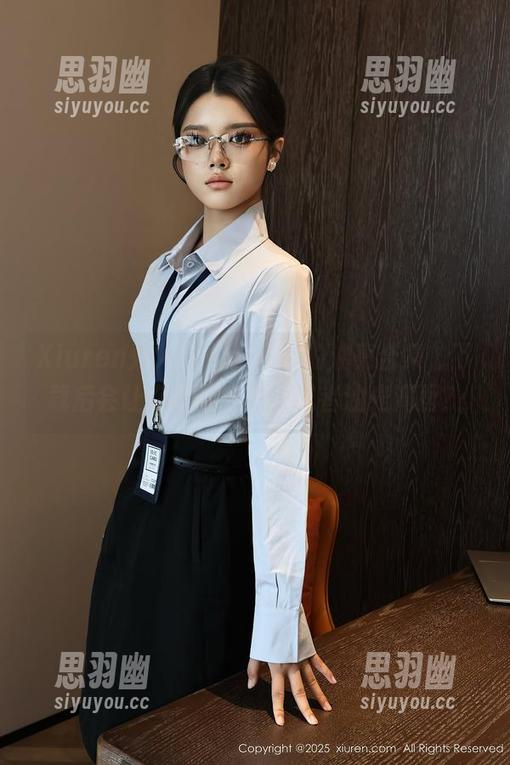 Xiuren秀人网 - 张庭蓉的油亮合集，下载后会让你眼前一亮，或者油光满面？