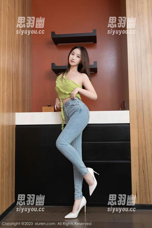 Xiuren秀人网-徐安冉miki Xiuren秀人网 - 进入徐安冉miki的泳装图库,精选的照片让人欲罢不能。