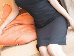 Xiuren秀人网 – 免费！心妍小公主的制服OL系列美图，谁能拒绝呢？