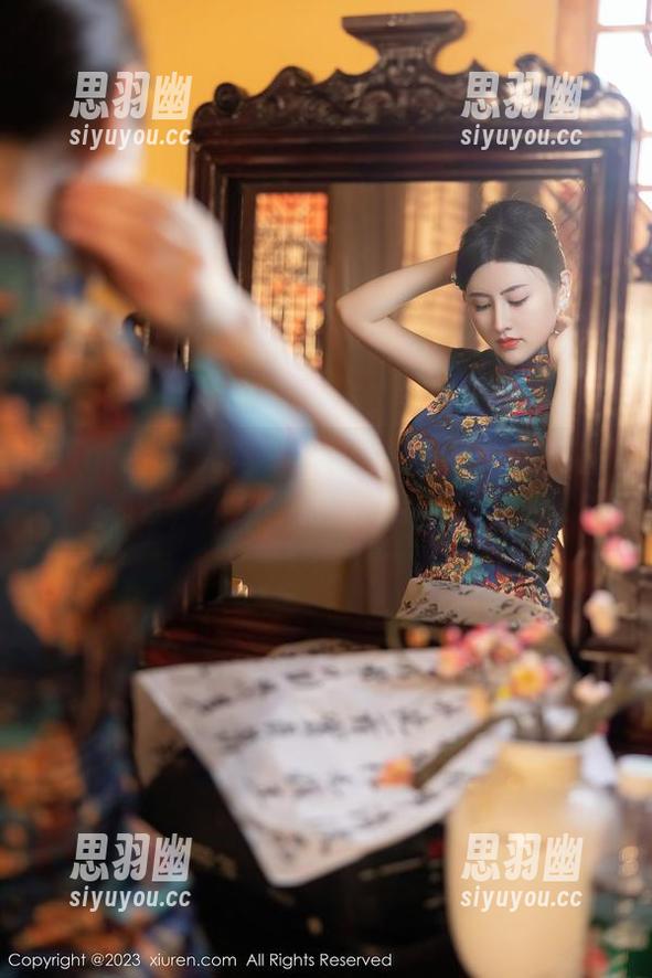 Xiuren秀人网 - 被清水美嘉的制服套图抓住，不知不觉就沉浸其中了。