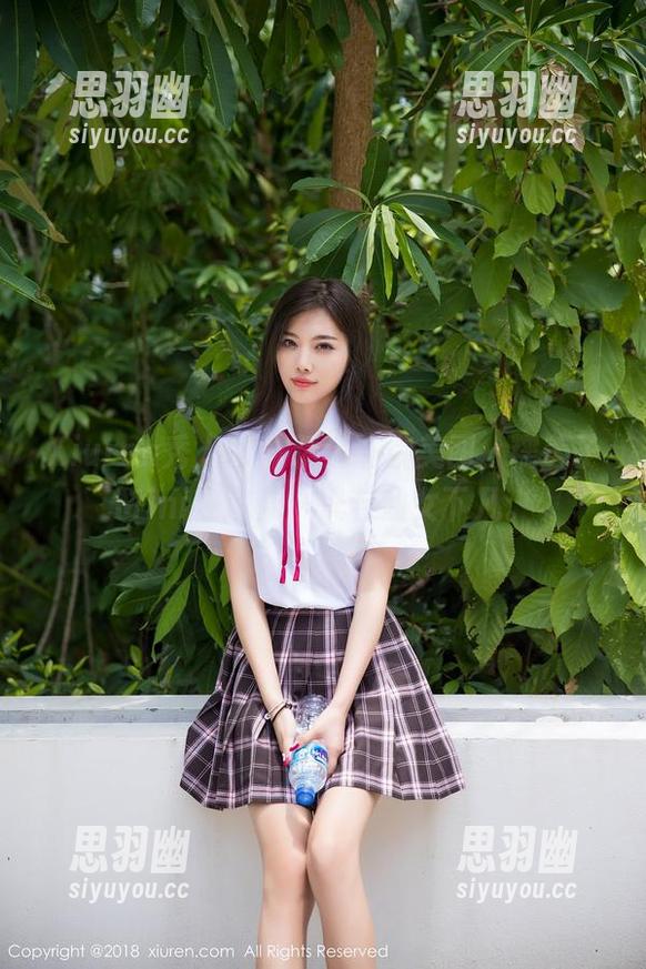 Xiuren秀人网 - 精选瑜伽美图，糯美子Mini在这儿，恍若仙女下凡。
