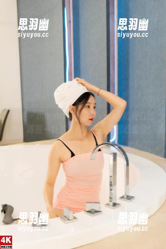 丽柜 - mmmmm，分享vicky的纯白图包，两眼一眨惹人怜，连白雪都想退位！