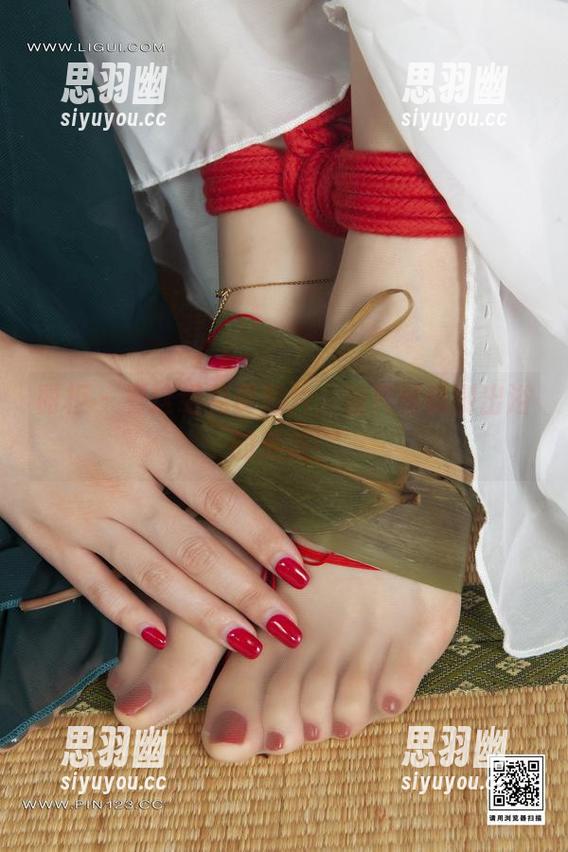 丽柜 - 看这组免费照片，油亮得像刚出浴的美美！