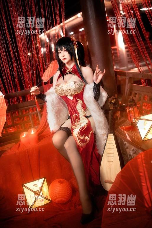 仙九Airi的豹纹套图，过了个时光机回到90年代？