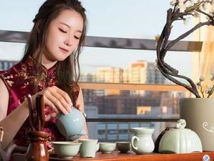 克拉女神 – 观看佳莹的豹纹，你会想：原来人也能有节奏