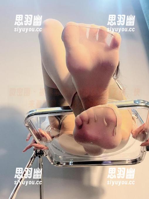 微密圈 - 被兔宝妮to的透明感迷了眼，快来看原图，凭什么她能这样！