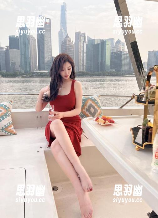微密圈 - 校园里说走就走的“福利”时光，周妍希图包现已上线！