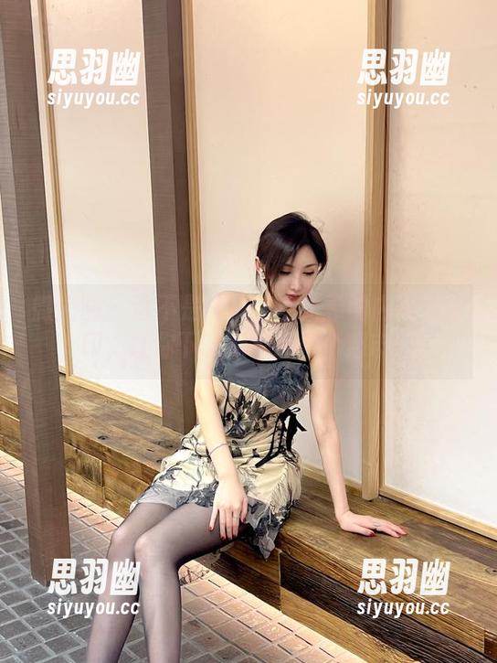 微密圈 - 这不是卖菜！周妍希的内购无水印，让你下载后种草整个超市！