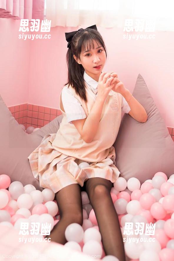 嗲囡囡 - 欣欣Rubybaby的写真：女仆装扮的诱惑，你觉得真吗？