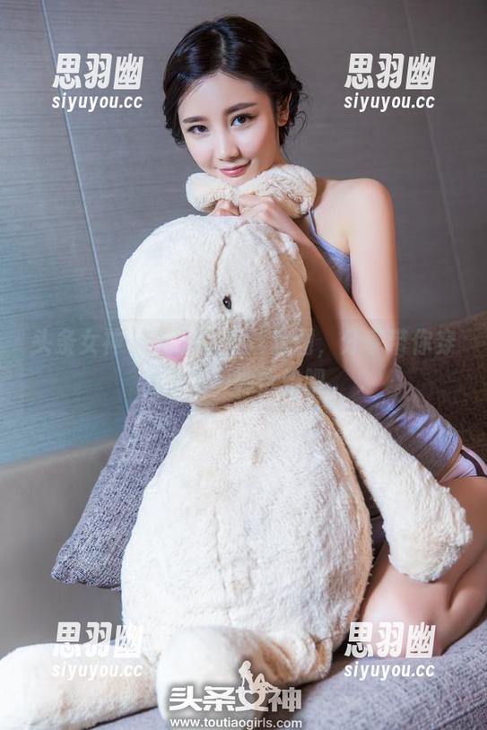 头条女神-玄子 头条女神 - 玄子的蕾丝套图,分享带你穿越到另一种优雅吧。