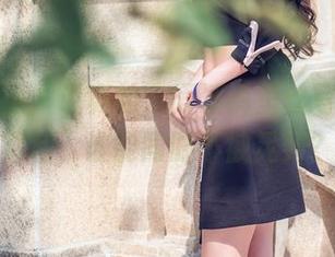 头条女神 – 说真的，语溪裤里丝写真里的福利，谁能同时不被晃到？