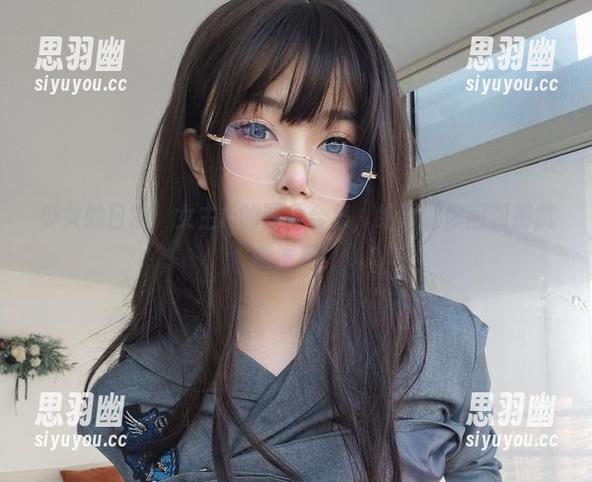 少女的日常：女主K的照片合集，绝对让你回到那疯癫岁月！