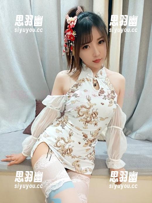 棉袜Cos精选：小女巫露娜的袜子选择，太会玩了。