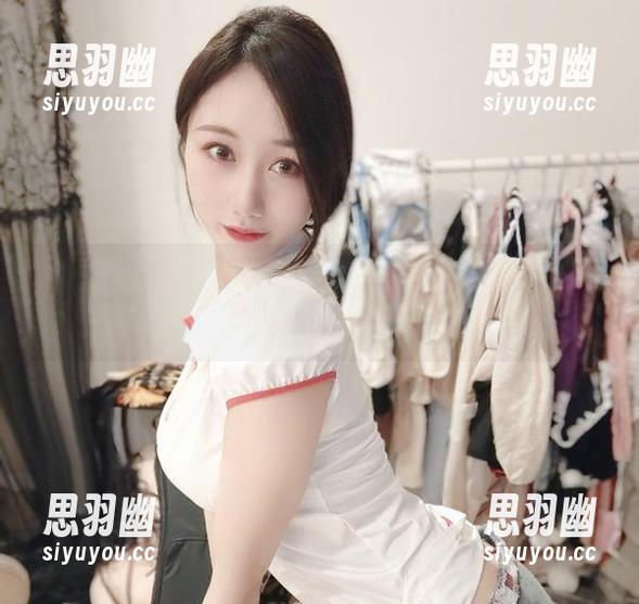微密圈 - 小玉吃果冻美腿图集，下载的时候别忘了屏息哦！