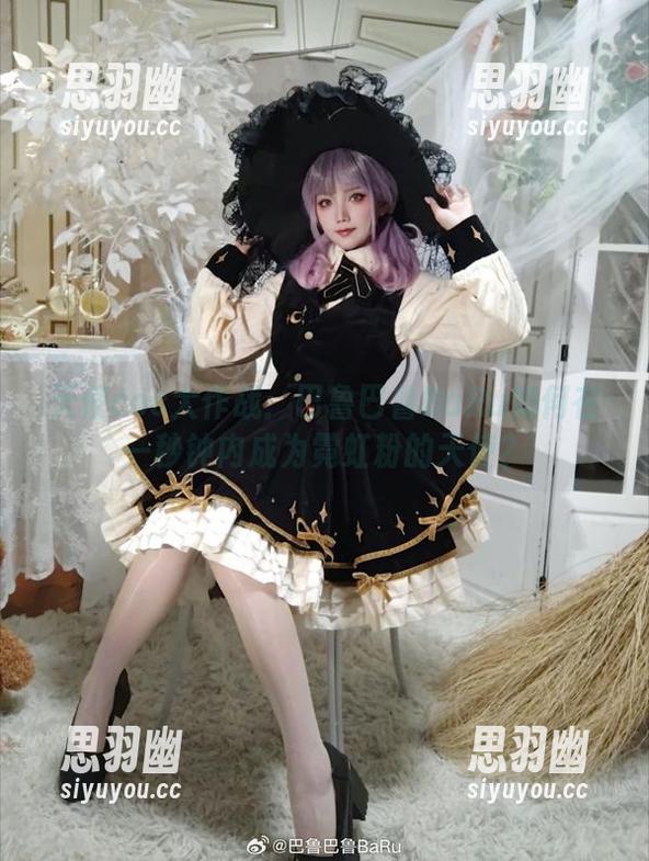 天使cos大作战：巴鲁巴鲁BaRu如何在一秒钟内成为霓虹粉的天使？