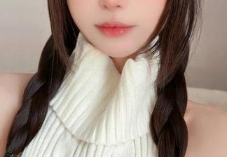 布丁大法出品：白丝百合和发条，cos里隐藏的小心思