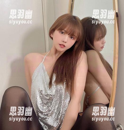 微密圈 - 张思允nice的黑丝启示录，谁能抗拒这组美图的诱惑？图包慎拿慎看！