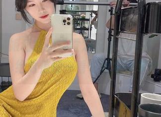 嗨，抖娘利世的“霞之丘诗羽内衣”作品集，绝对值得一看～肯定不单纯！