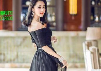 推女神 – 评论区最热的话题——艾小青最新牛仔裤福利，让牛仔裤成为你的新宠！