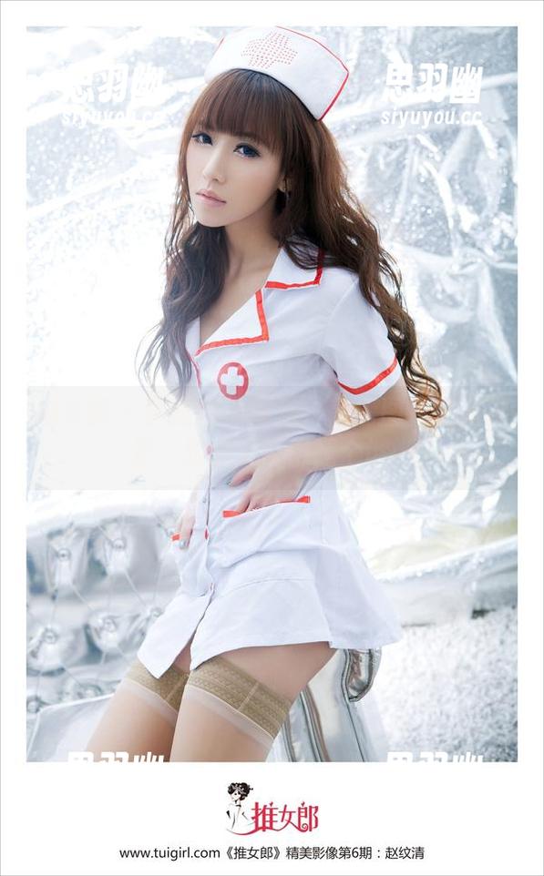 推女郎 - 李丽莎的魔法：高清图库里的裸足，对我来说像是个谜…