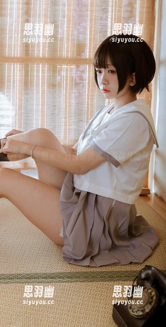 在麻衣校服里，日奈娇的美图是怎样的风景？