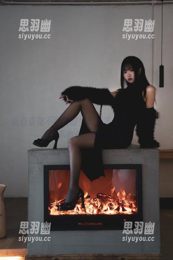 这些柒柒不可爱的少女图集分享，不谦虚，也不做作，挺真实的。