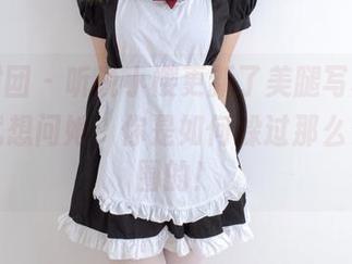 森萝财团 – 听说小樱更新了美腿写真，我立刻就想问她：你是如何躲过那么多甜甜圈的！