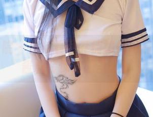 模范学院 – 来！看顾乔楠如何用高清壁纸酱料装饰你的圣诞！