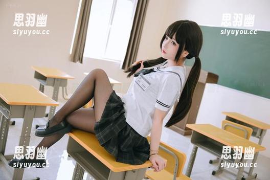 樱井小莜呈现的原图图册，狱长也有萌的一面！