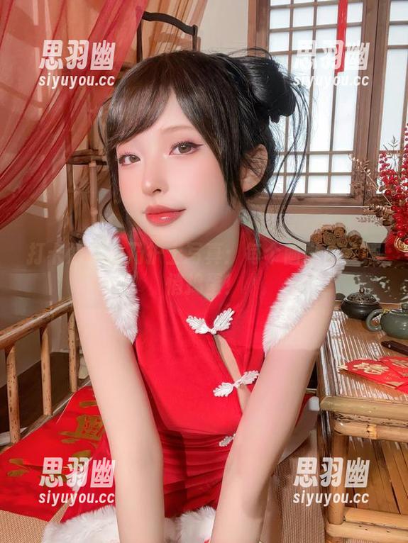 打卡清水由乃护士写真：每个画面都在悄悄捣蛋！