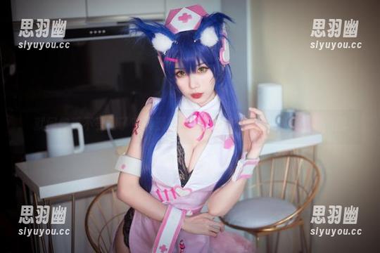 就问你受不受得了？清颜颜子的黑暗护士美图刺激你的心房