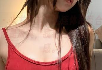 微密圈 – 火龙果羊的黑连体吊带合集：你看到的都是凉爽，我看到的是懒惰的高级感。