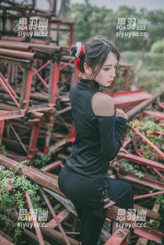 美图分享：疯猫ss画室jk，惊艳到让人想疯掉。