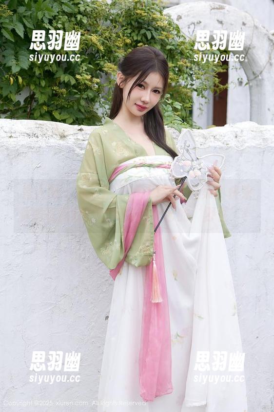 秀人网 - 优琪琪子yuki豹纹合集：快来看她在豹纹中如何发掘自己的‘野性’！