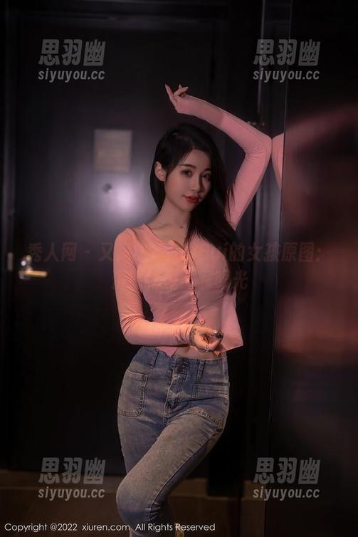 秀人网 - 又见凯竹BuiBui的女孩原图：资源挖掘全靠眼光