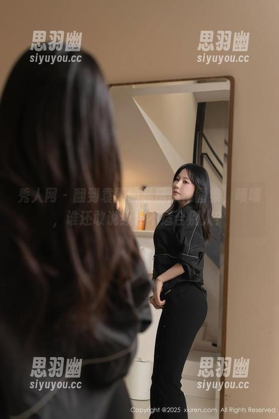 秀人网 - 翻到袁圆的私房旗袍图集，啧啧，谁还敢说红色不适合别人？