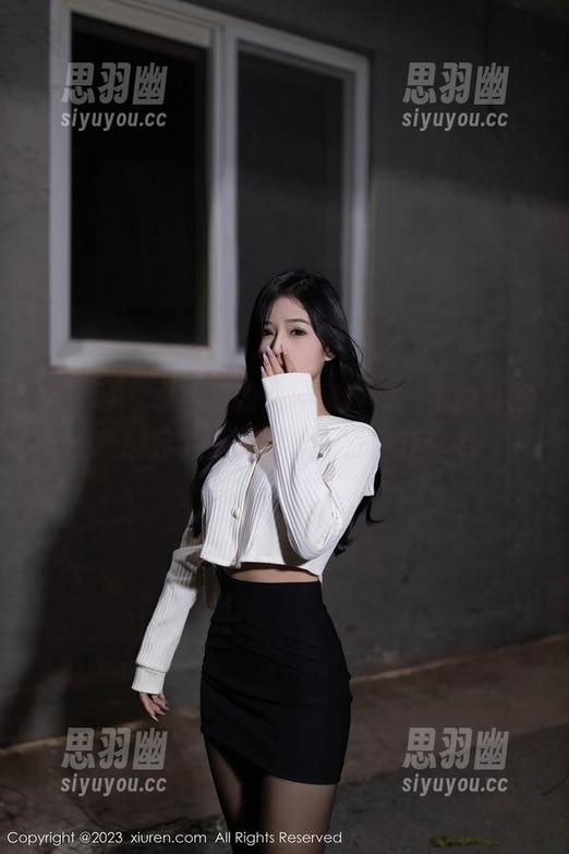 秀人网 - 水手服的女神邱淑贝，她的私拍让我想起了海上撸串，资源分享中！