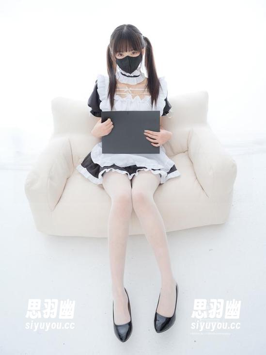 紧急企划-小恩 紧急企划 - 不只是奶牛,小恩的写真集分享了更多小细节