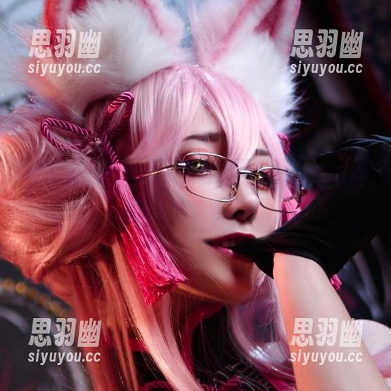 这私房图包里的牛仔裤，翎柒菜菜是不是想让我多看几遍