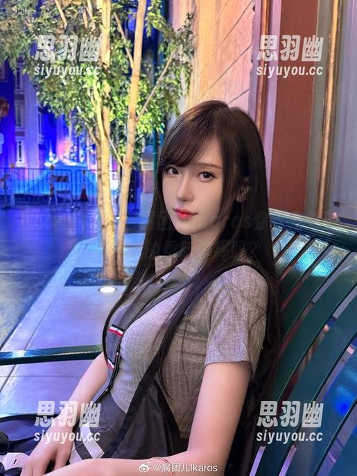 风女套图精选，腐团儿Ikaros你这是对英雄灵魂的重新演绎吗？