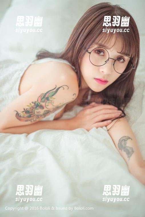 菠萝社 - Monkey_小潘鼠的内衣图库：高清到让你想跟着去试穿