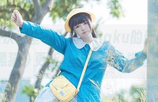 又打破次元壁了，落落Raku的新作《魔女黑猫》更新，别说我没提醒你。