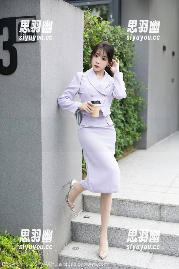 语画界 - 激荡耳边的毛衣，徐莉芝来啦，最新作品集值得买！