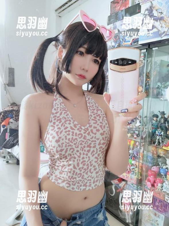铭铭kizami的写真，难道是自撮的进阶版？图包先睹为快吧！
