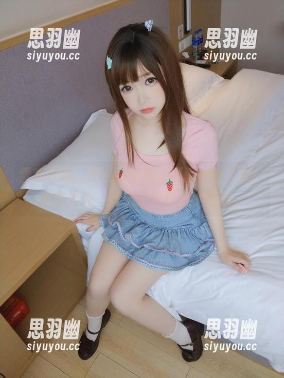雪晴嘟嘟、经典新条茜，原图一键下载，快来发现一些未曾留意的小细节。